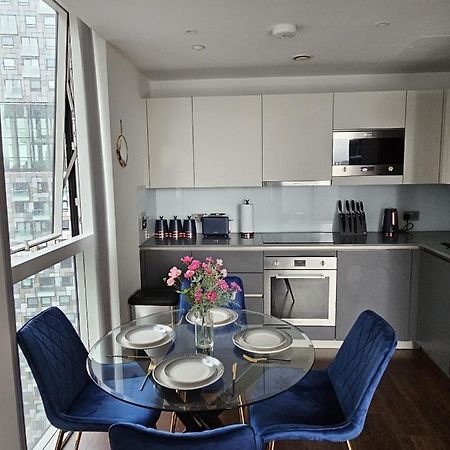 2 Bed Luxurious Apartments Canary Wharf Londyn Zewnętrze zdjęcie